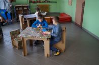 meble_z_kartonu_02